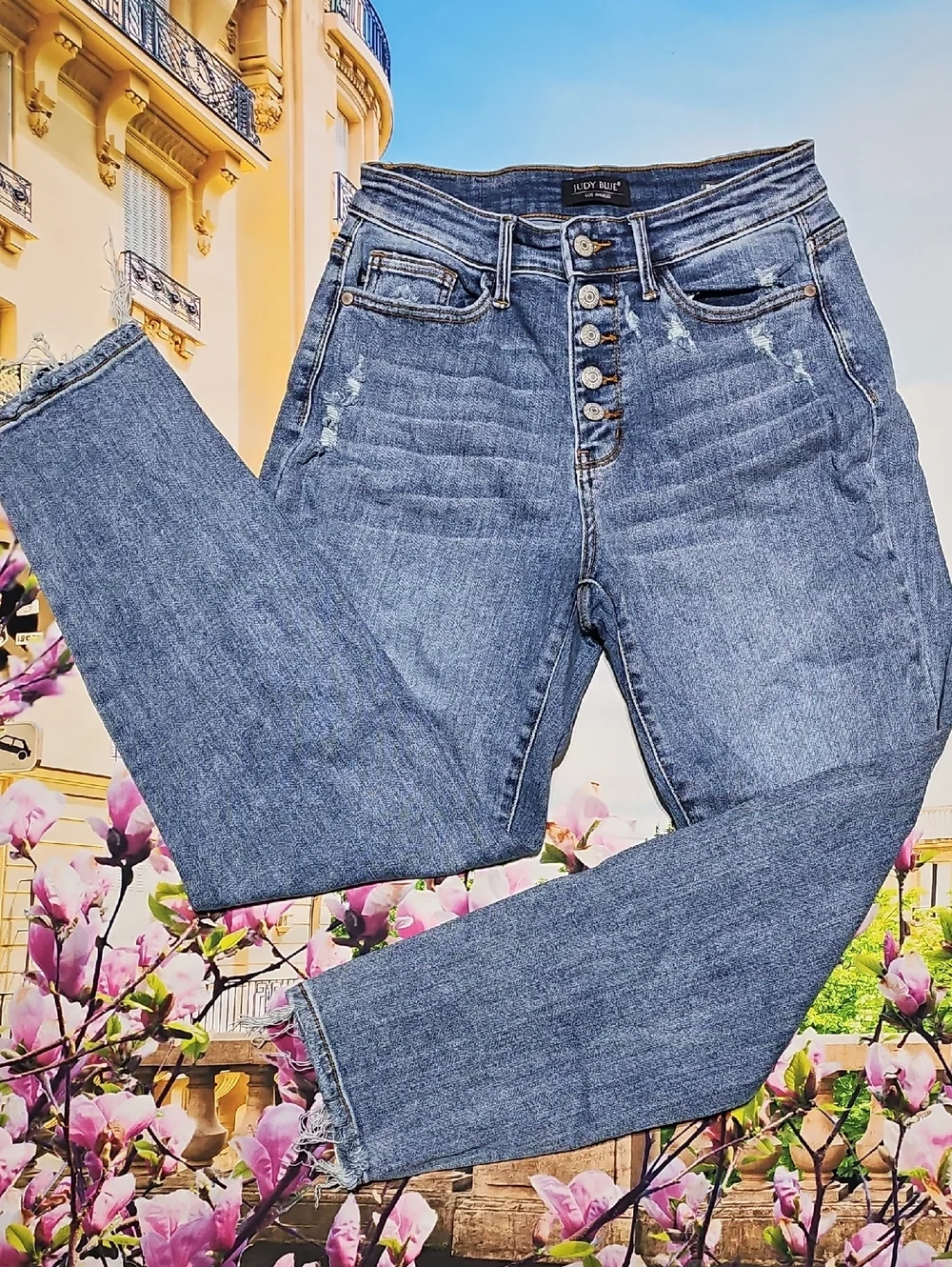 Judy Blue 5 Button Distressed High Waisted Boyfriend Jeans Size 3/26 - Picture 2 of 7